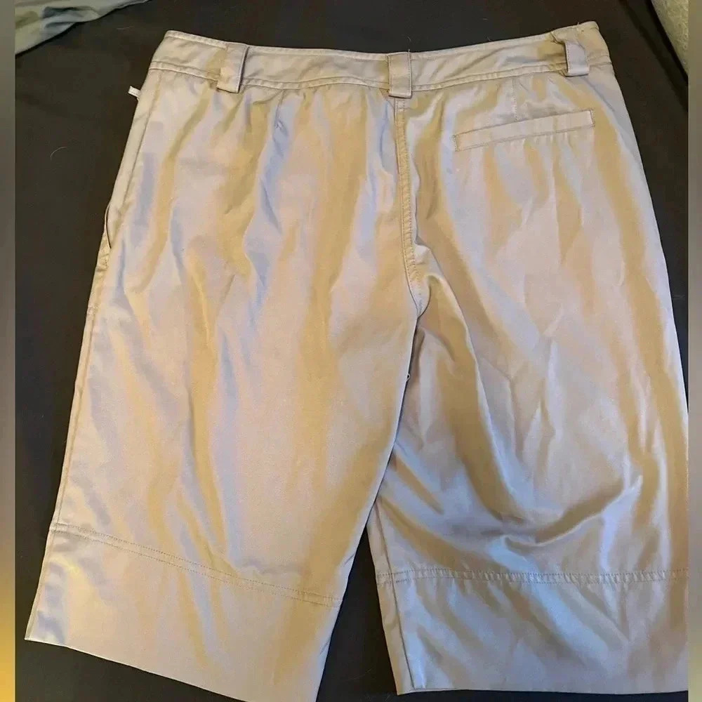 Lija Bermuda golf shorts, tan, size 10 - Picture 4 of 5